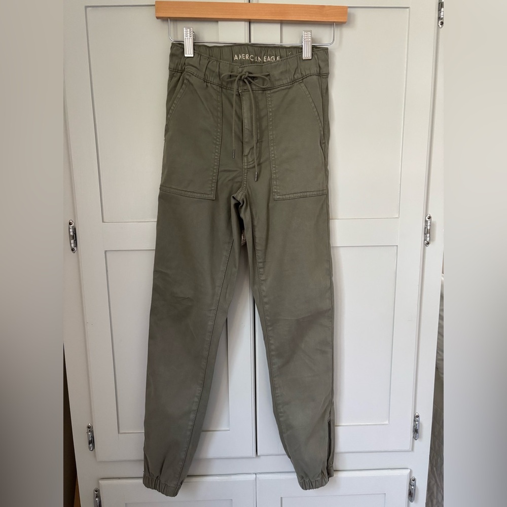 American Eagle Outfitters Olive Jogger Pants
